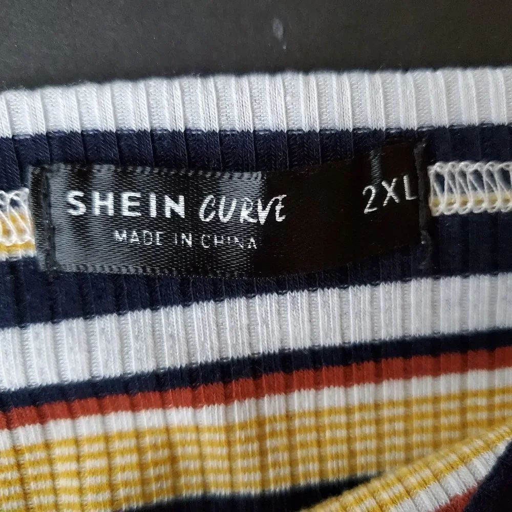 Shein Curve Striped Cropped Tank Top - Picture 3 of 10